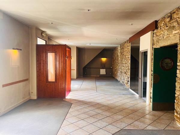 Immeuble à LANNION, 22300 - 240m²
