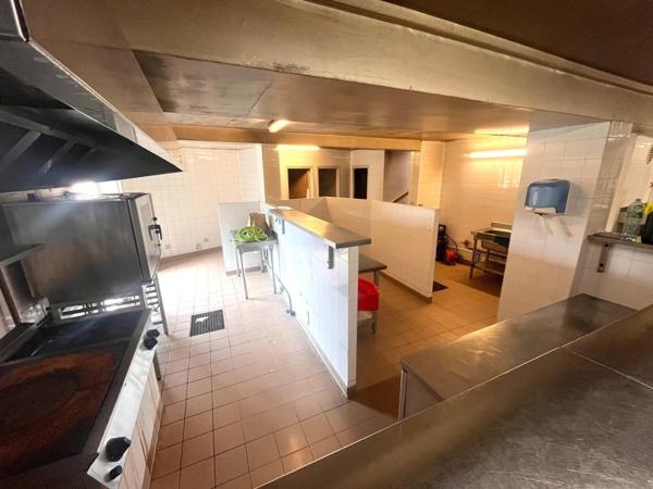 Immeuble à LANNION, 22300 - 240m²