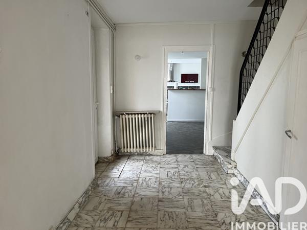 Maison à vendre 5 pièces 200 m² Parthenay