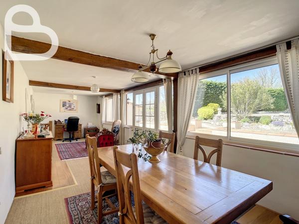 Montaigu-de-Quercy (82150) Maison quercynoise avec piscine et dépendances à Montaigu de Quercy