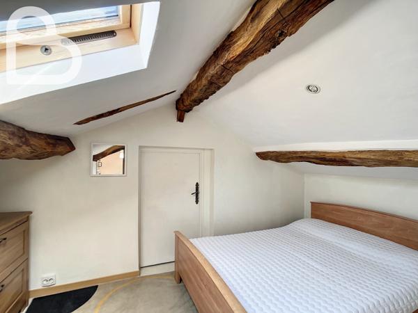 Montaigu-de-Quercy (82150) Maison quercynoise avec piscine et dépendances à Montaigu de Quercy