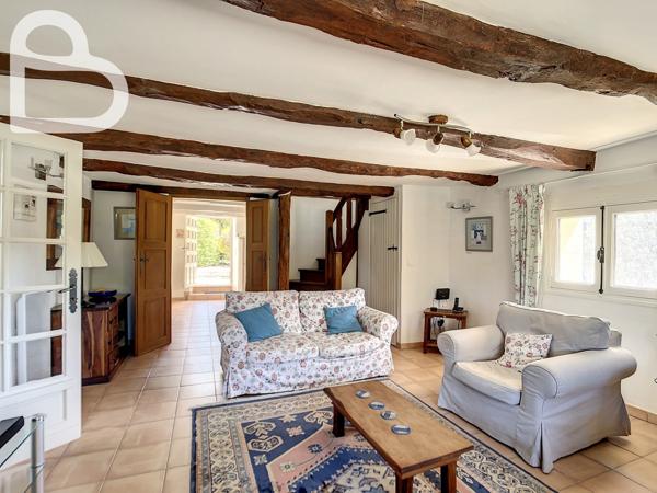 Montaigu-de-Quercy (82150) Maison quercynoise avec piscine et dépendances à Montaigu de Quercy