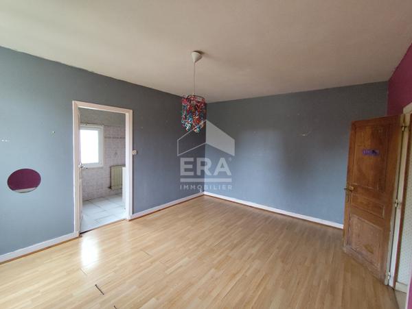 Maison 127 m², jardin 1138m² et garage - Champagne-Mouton (16)