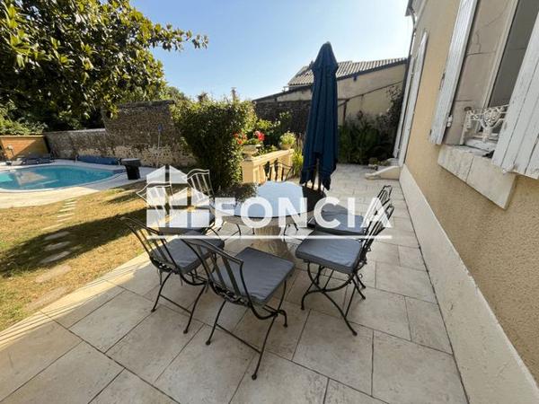 À vendre Maison 9 pièces 212 m² - Arnage 72230