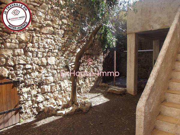 Immeuble à vendre 8 pièces de 167 m²