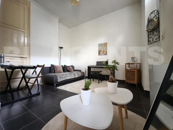 À vendre : Appartement 2 pièces avec cour privative