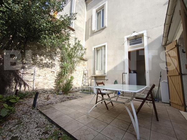 À vendre : Appartement 2 pièces avec cour privative