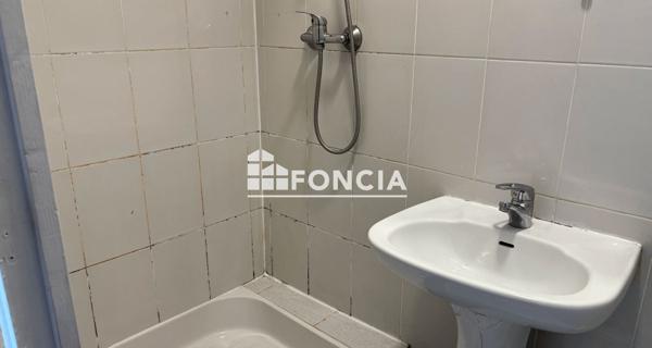 À vendre Appartement 2 pièces 22.77 m² - Paris 75015