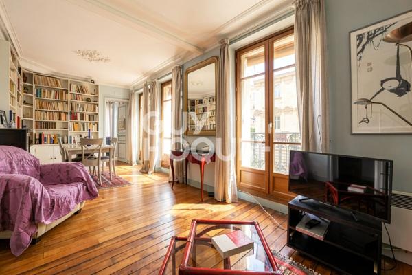 Appartement 2 pièces avec balcon filant