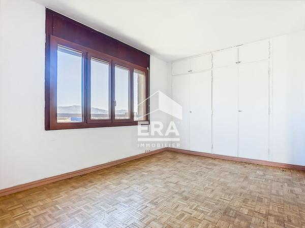 À vendre : Appartement 4 pièces avec vue sur jardin à Marseille, Saint-Just