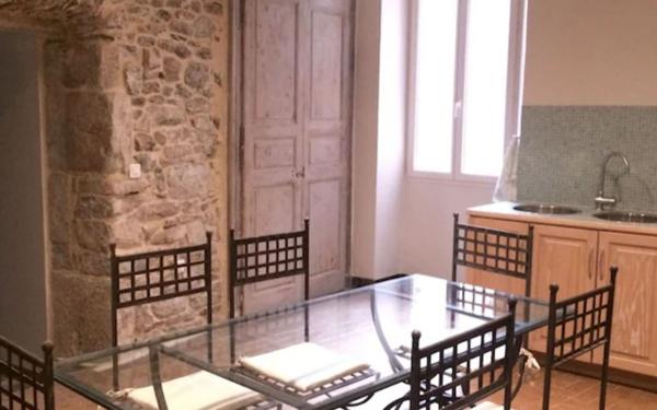 Maison à louer    4 pièces •  Les Vans