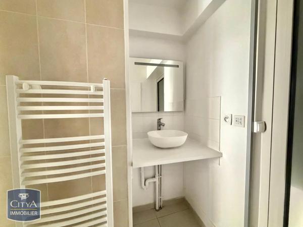 Appartement à louer 1 pièce 31.84m² Saint-Étienne (42000)
