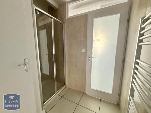 Appartement à louer 1 pièce 31.84m² Saint-Étienne (42000)