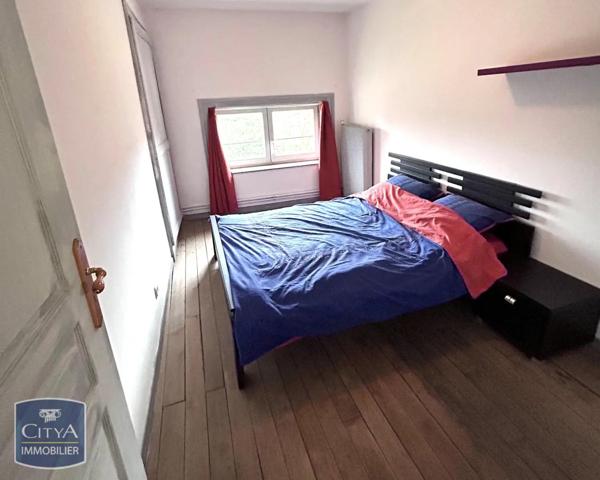 Appartement à louer 2 pièces 30m² Bazeilles (08140)