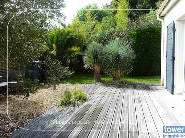 LARMOR-PLAGE: TRES BELLES PRESTATIONS POUR CETTE LUMINEUSE MAISON - 4 CHAMBRES.