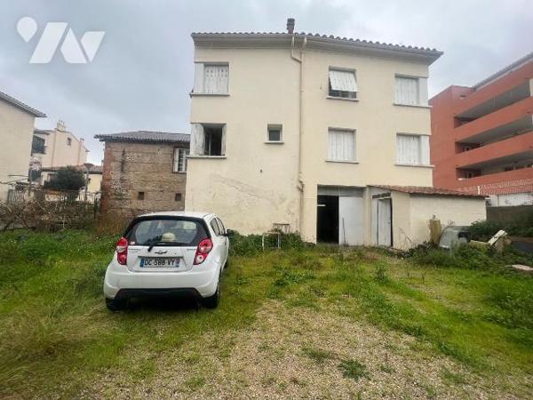  Terrain à Vendre à Perpignan (66000) en Pyrénées-Orientales (66)
l'immeuble bâti à un surface...
