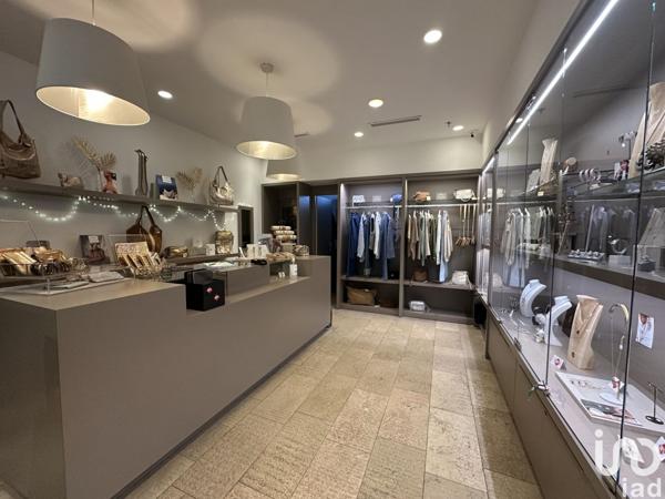 Boutique/Local commercial à vendre 31 m² Saint-Clément-de-Rivière