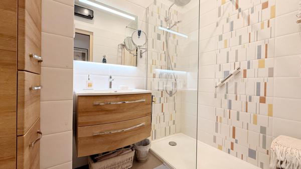 NICE/GAMBETTA-LIBERATION 3P 71 m²