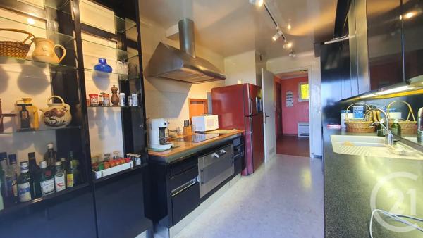Maison à vendre  7 pièces - 171,88 m 2   STE MAXIME  - 83