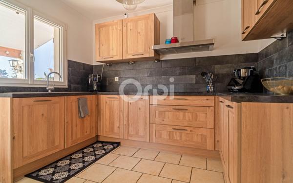 Maison à vendre    6 pièces •  Bellegarde