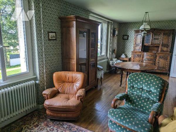 EXCLUSIVITÉ - LES HERBIERS - Idéalement située au coeur de la commune et à proximité immédiate ...