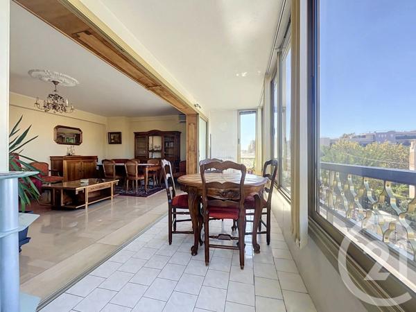 Appartement F5 à vendre  5 pièces - 130 m 2   ALLAUCH  - 13