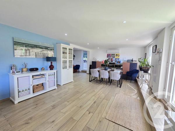Appartement F5 à vendre  5 pièces - 130 m 2   ALLAUCH  - 13