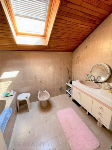 Gex - Maison individuelle Type 5 de 176.48 m²  sur un terrain de 1975 m²