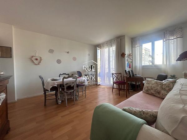 79200 PARTHENAY Appartement T3 - Résidence sécurisée
