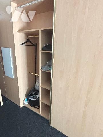 CHARTRES – PROCHE SORTIE AUTOROUTE, IDEAL PRIMO INVESTISSEURS 
STUDIO EQUIPE + PLACE DE PARKING