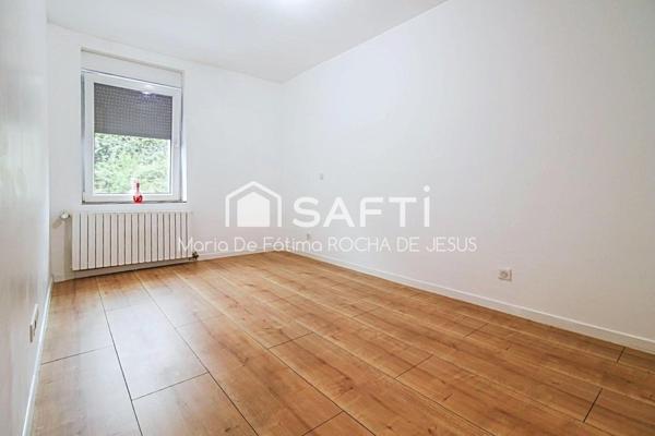 Jolie Maison avec 2 chambres, salon, cuisine et salle de bain