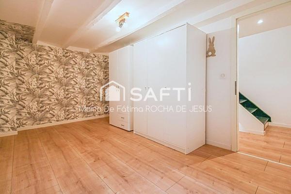 Jolie Maison avec 2 chambres, salon, cuisine et salle de bain