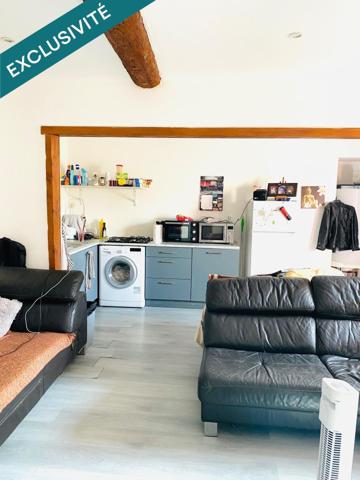Immeuble d'habitation composé de deux logements
