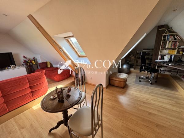 Maison 7 pièce(s) 4 chambre(s) 199 m²