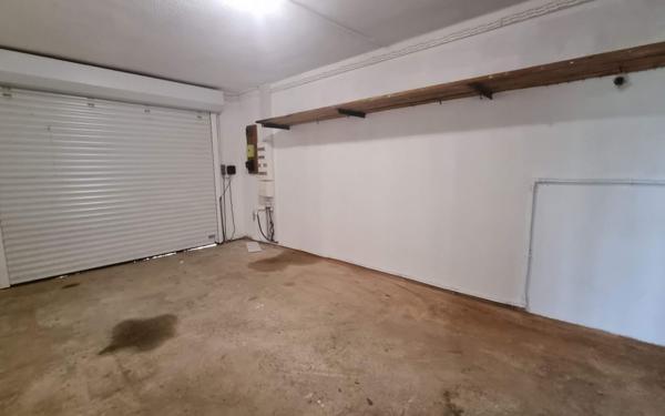 Appartement à vendre    1 pièce •  Montélimar