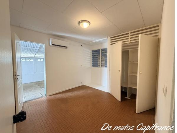 Maison à vendre Maison de 124 m² sur une terrain de 1007 m² sur KOUROU (973)