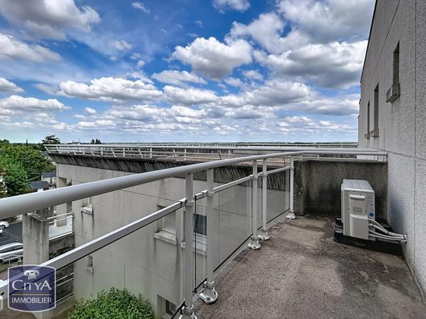 Appartement à vendre 2 pièces 56.38m² Blois (41000)