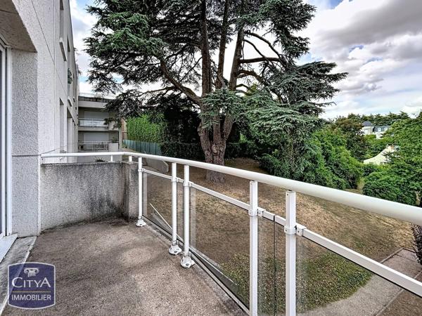 Appartement à vendre 2 pièces 56.38m² Blois (41000)