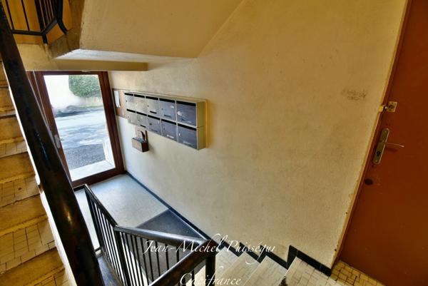 Dpt Haute Garonne (31), à vendre SAINT GAUDENS Appartement T4 avec Balcon et Cave