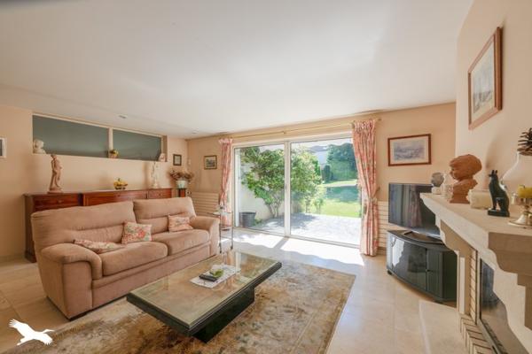 Maison à vendre |  Orgeval |  7 pièces | 179 m²