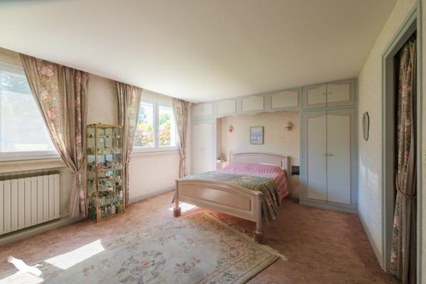 Maison à vendre |  Orgeval |  7 pièces | 179 m²