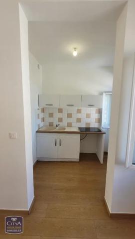 Appartement à louer 3 pièces 58.42m² Valenciennes (59300)