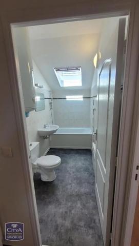 Appartement à louer 3 pièces 58.42m² Valenciennes (59300)