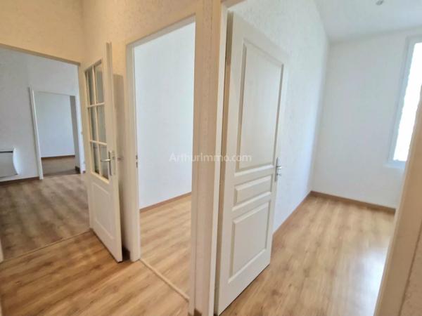 Location Appartement 4 pièces 67 m2 à Draguignan