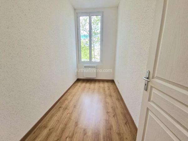 Location Appartement 4 pièces 67 m2 à Draguignan