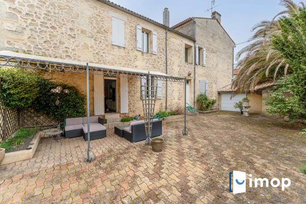 Somptueuse propriété en pierre datant de 1763, surface habitable de près de 400 m2 et jardin 1000m²