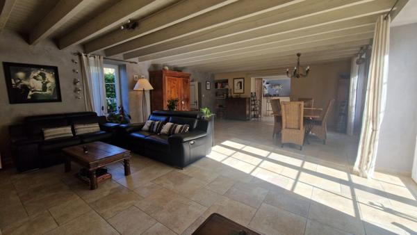 Maison - 6 pièces - 170 m²