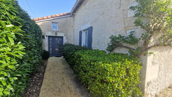 Maison - 6 pièces - 170 m²