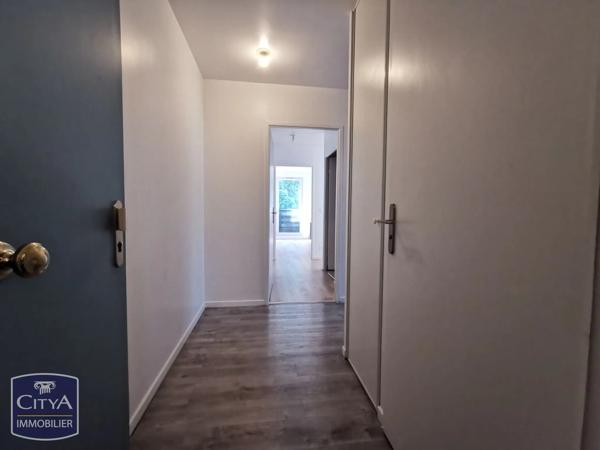 Appartement à vendre 3 pièces 59.24m² Saint-Pierre-du-Perray (91280)