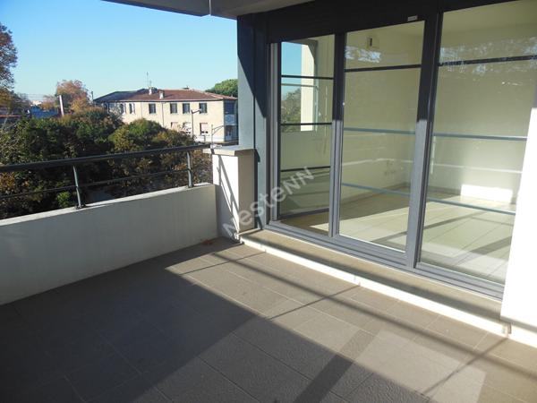 Toulouse Croix Daurade 31200 ,Agréable T4 Récent de 82.63m² -Cuisine séparée  terrasse de 10.1m² SANS FRAIS d'AGENCE 2 parking sous sol